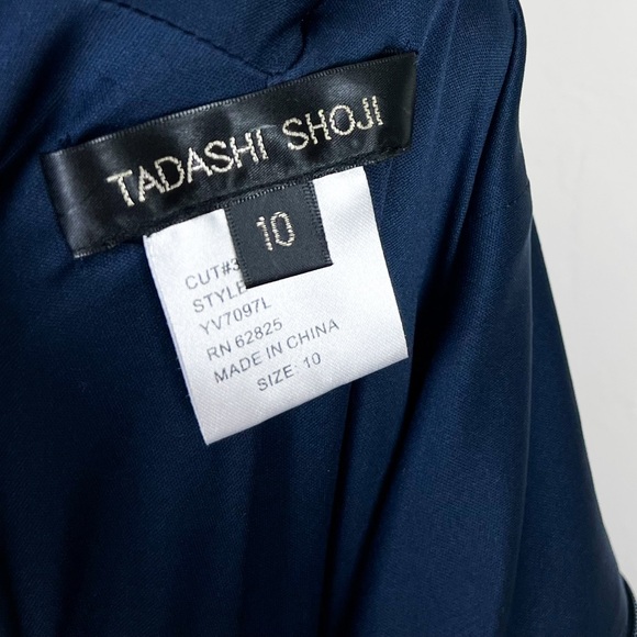 Tadashi Shoji Full Length Embellished Shoulder Open Back Gown Dress in Navy - Picture 8 of 11